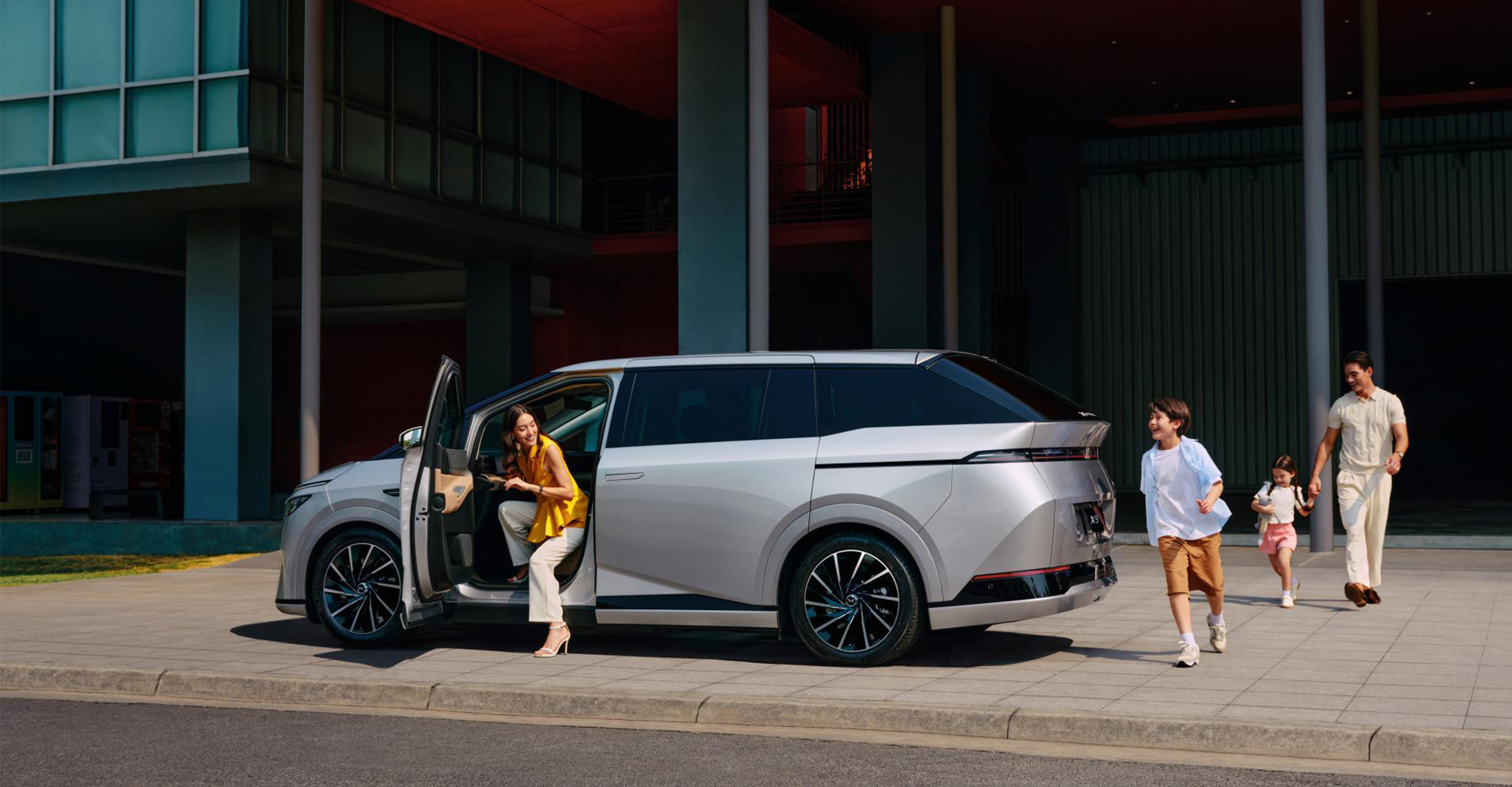 XPENG X9 electric MPV with family